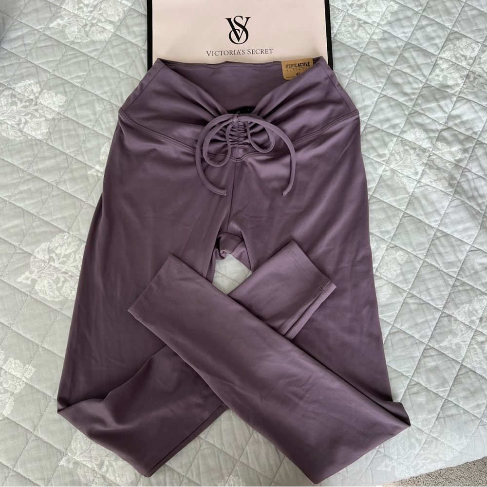 NWT Victoria’s Secret Leggings